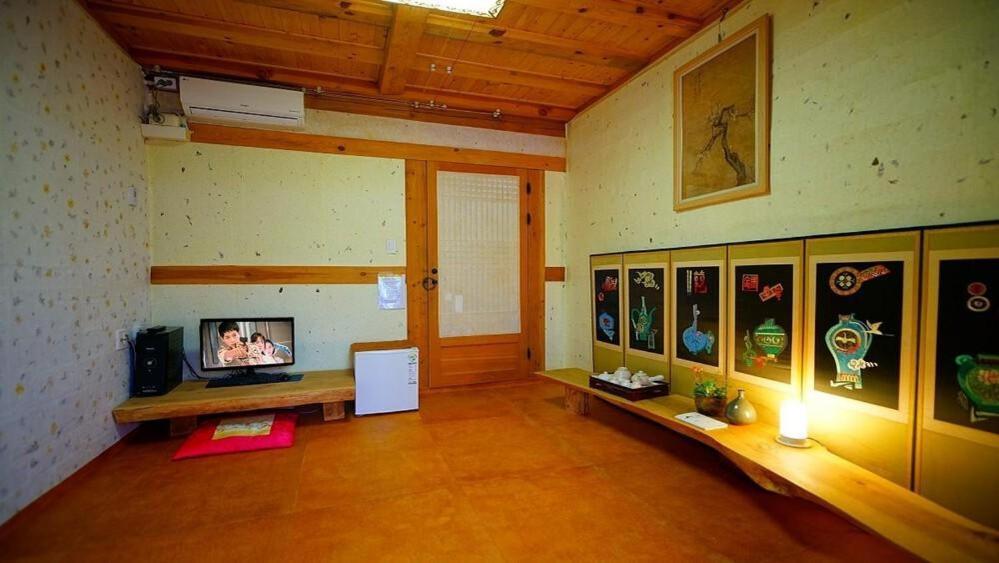 Kumwondang Jeonju Hanokstay Exterior photo